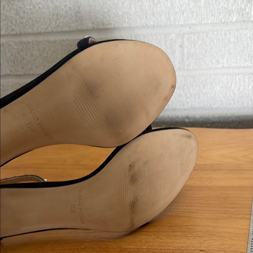 Marc Fisher Black Suede Stiletto Gold Studded Strappy Women's 11M Strappy Ankle - Picture 9 of 10